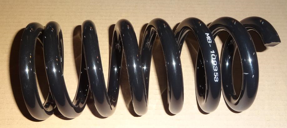 ZGHT AUTOSPRING Mitsubishi OEM:MB109353