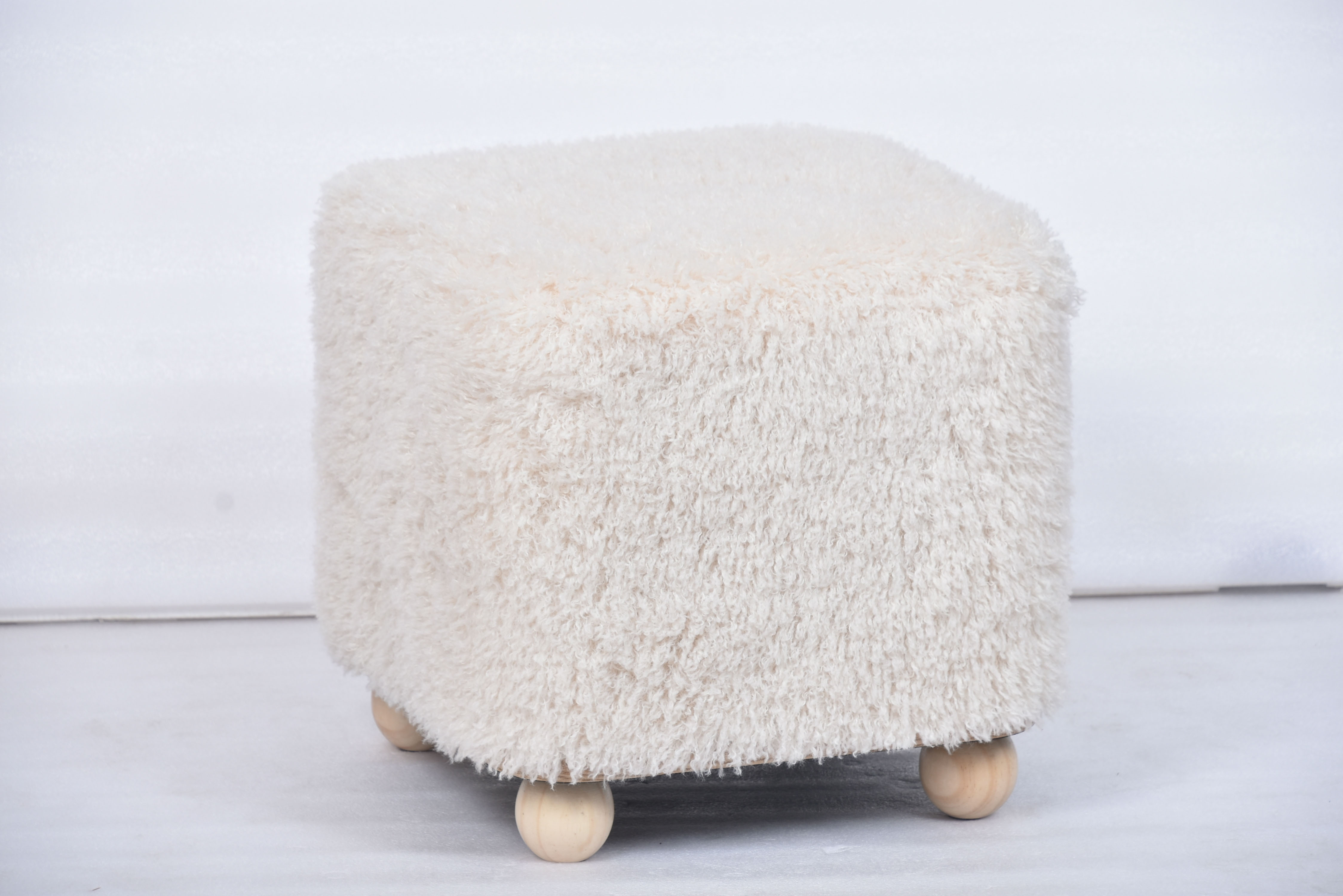 stool