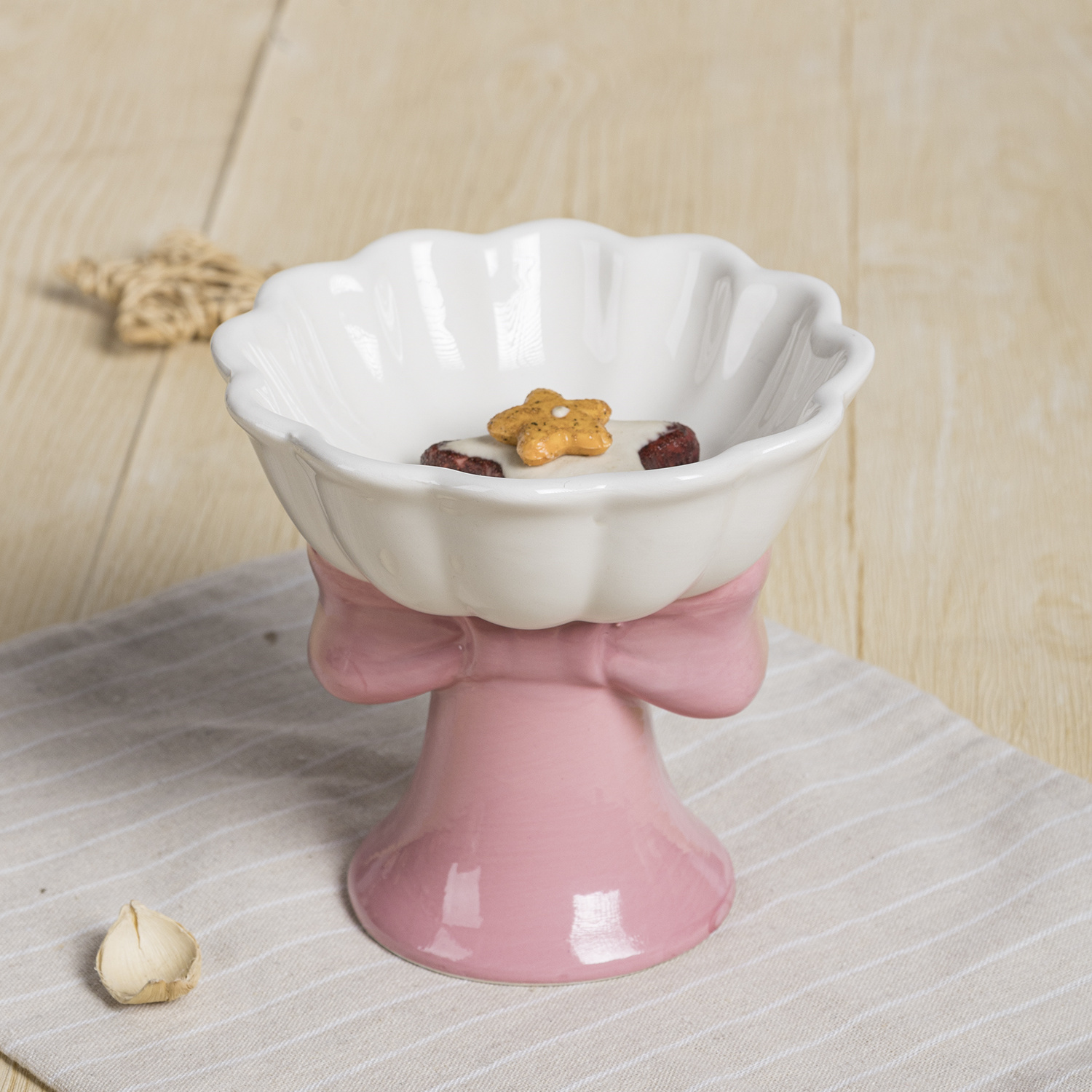 Bow-decorated Ceramic Ice Cream and Dessert Bowls Adorable-style Exclusive Containers for Desserts
