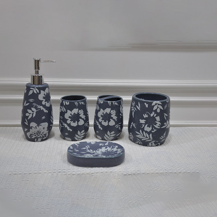 Eco-friendly Modern European Style Household 5 Pieces Ceramic Bathroom Set With Luxury Washroom