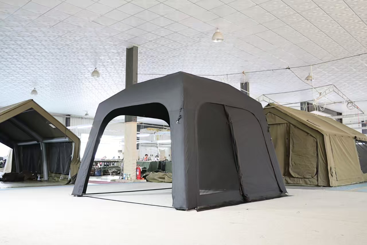 9 square meters of gray inflatable canopy