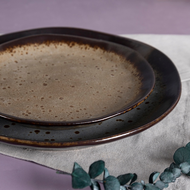 Happy Go 26.5cm Embossed Dinner Plate With Reactive Glaze