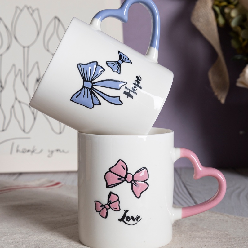 6OZHandpainted Bow Ceramic Mug with Heart Handle