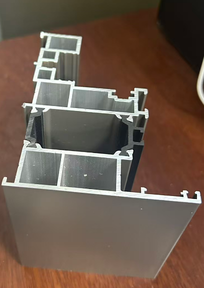 Thermally Broken Pressure Test Window