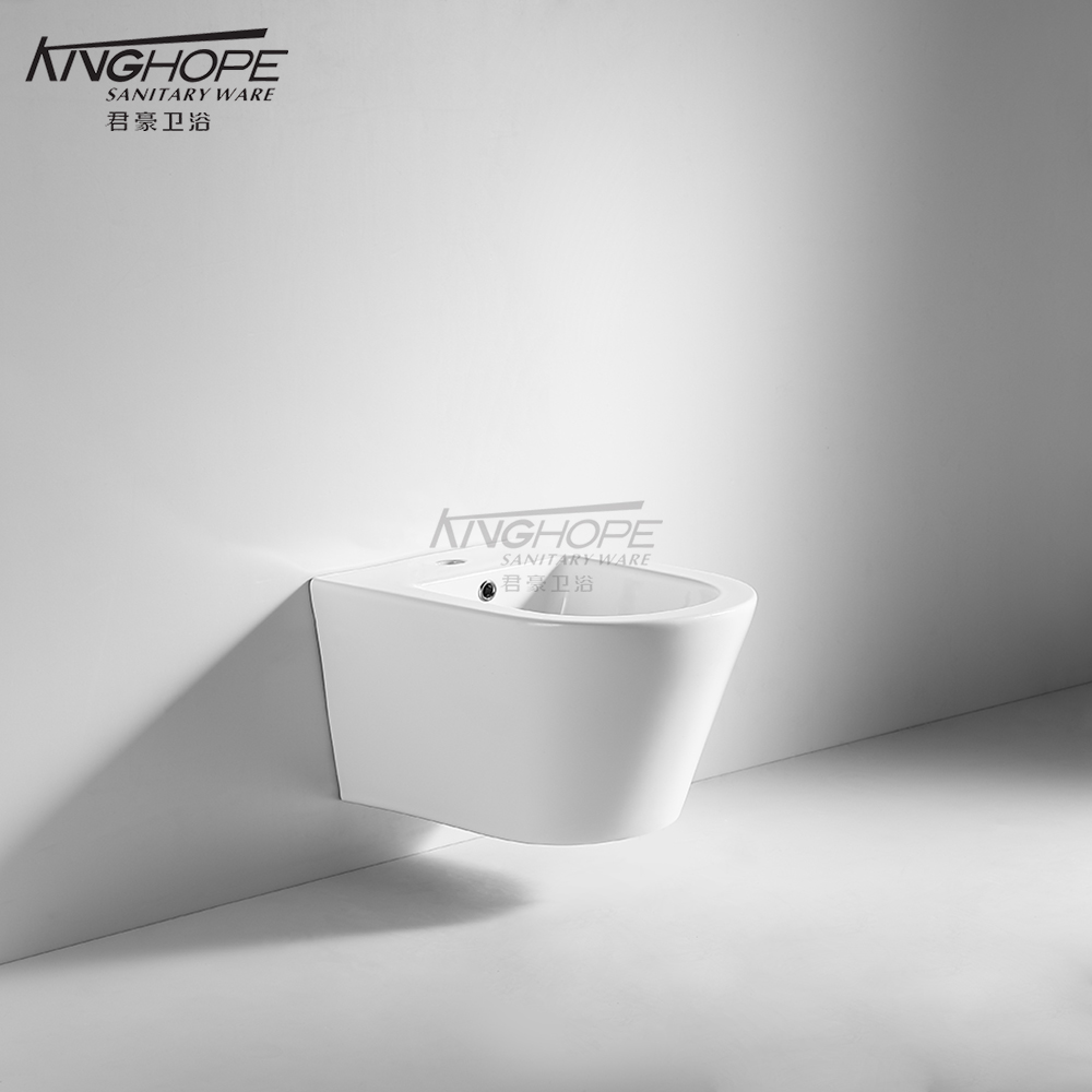 Factory Price CE Certification Water-Saving Ceramic Wall Hung Bathroom Bidet