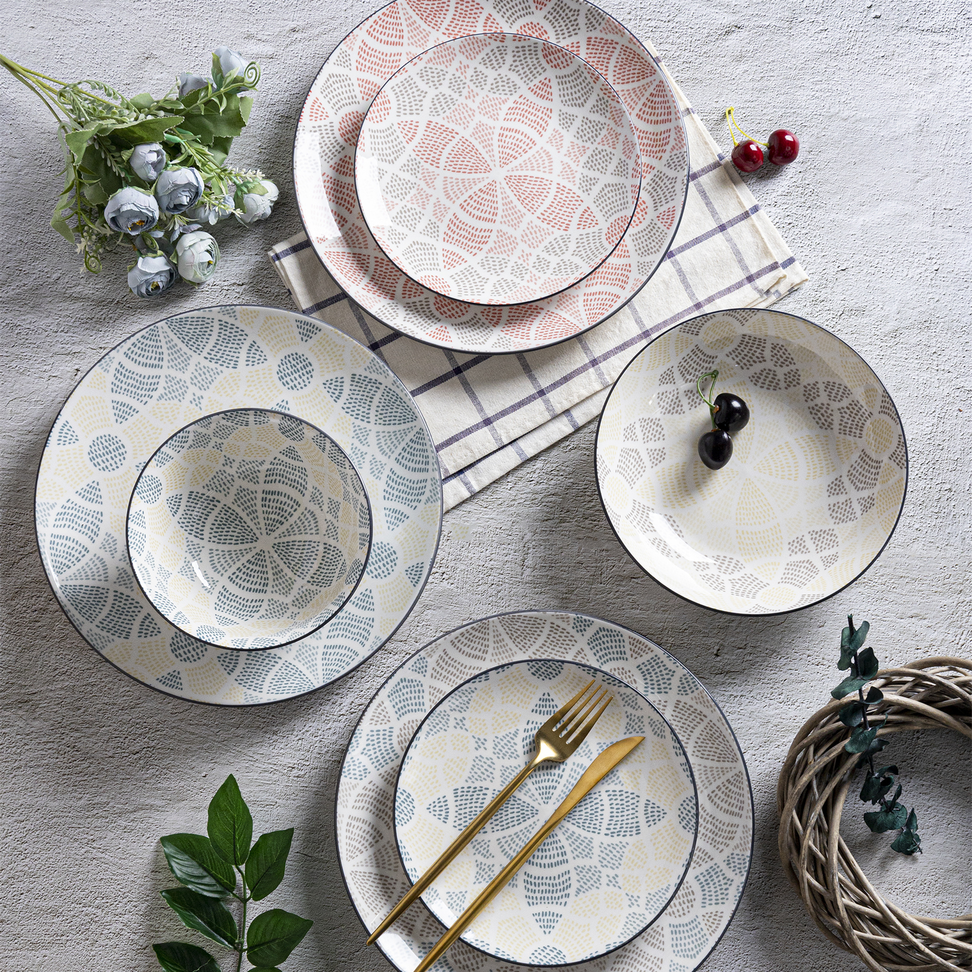 Happy Go White Porcelain Tableware Dinner Set (16/18 Pieces): Two - color Printed Color Block Design