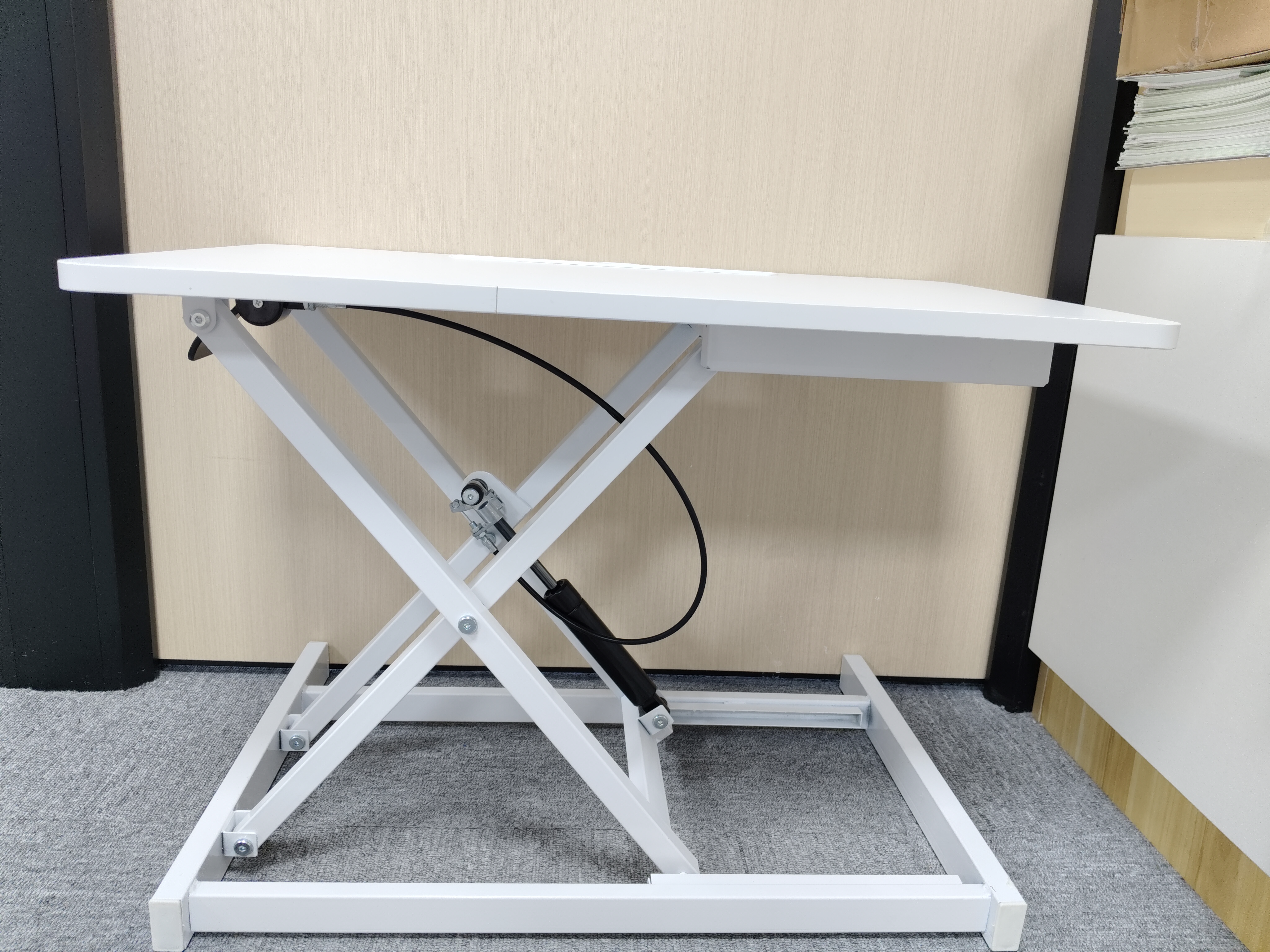 Single-layer pneumatic desktop lift stand, office desktop computer desk,tabletop pneumatic lift