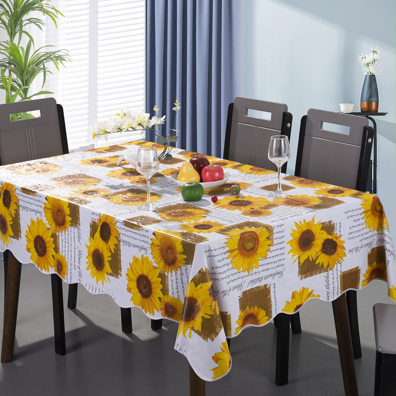 PVC Printed Tablecloth with Flannel Backing _Butterfly Shape Edge