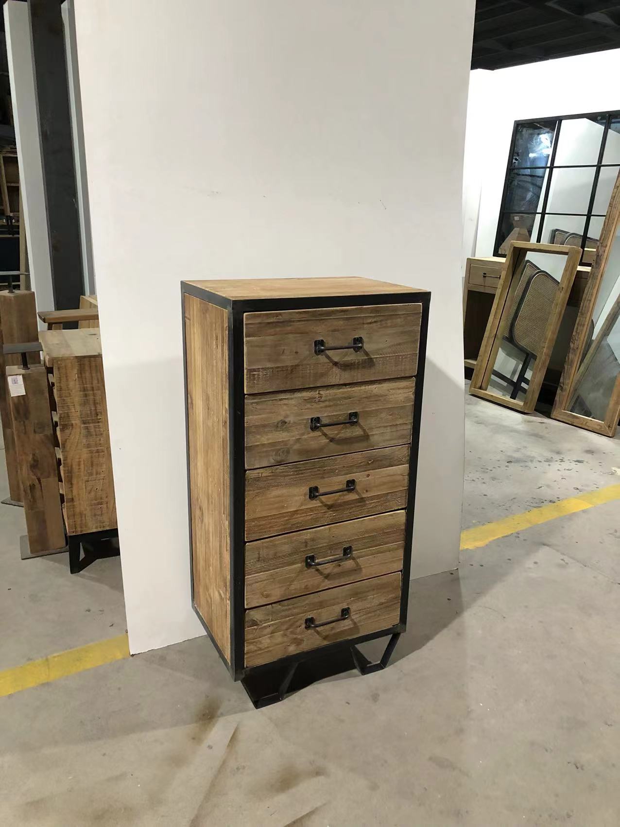 Bedside cabinet