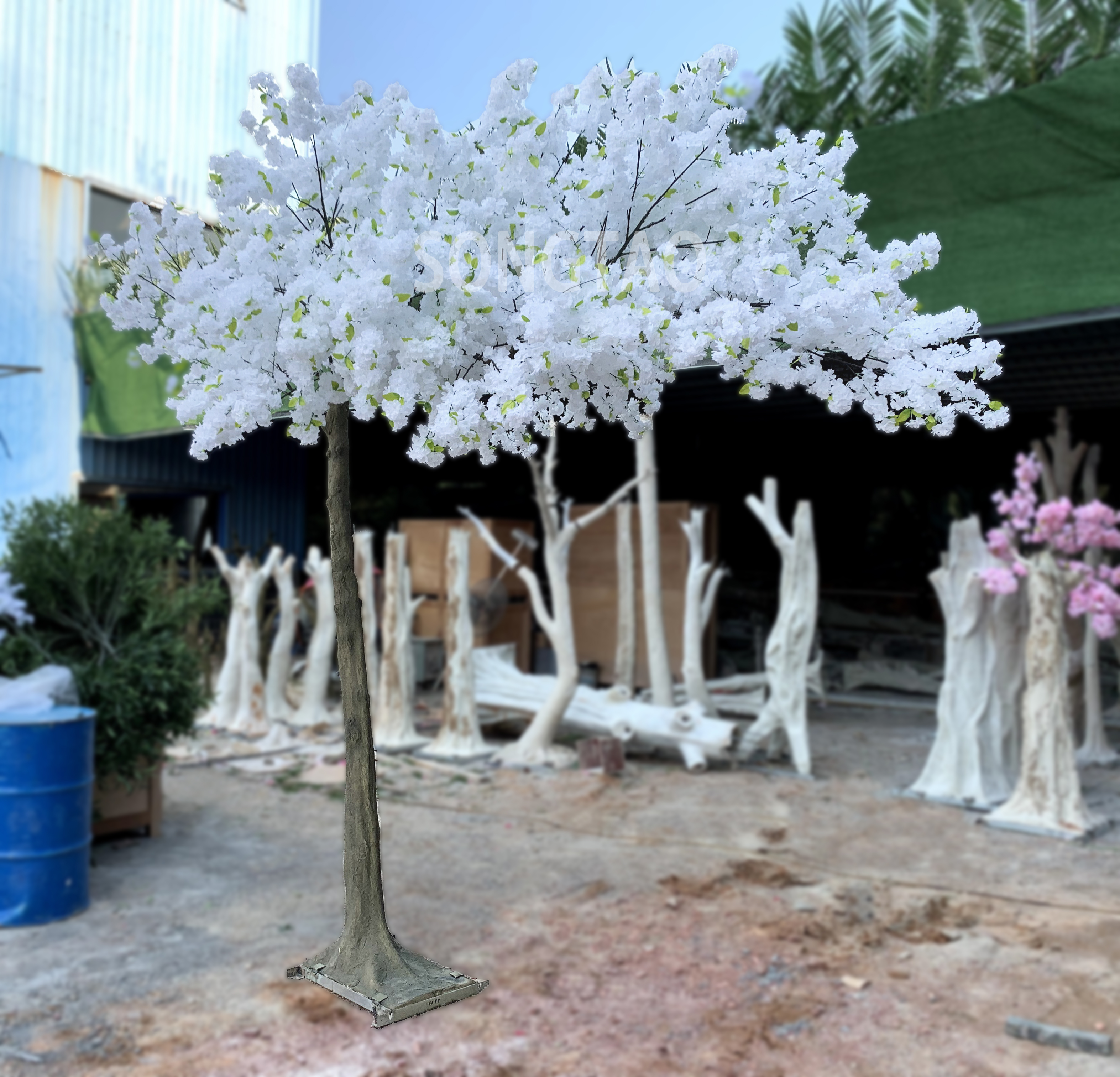 Artificial cherry blossom tree