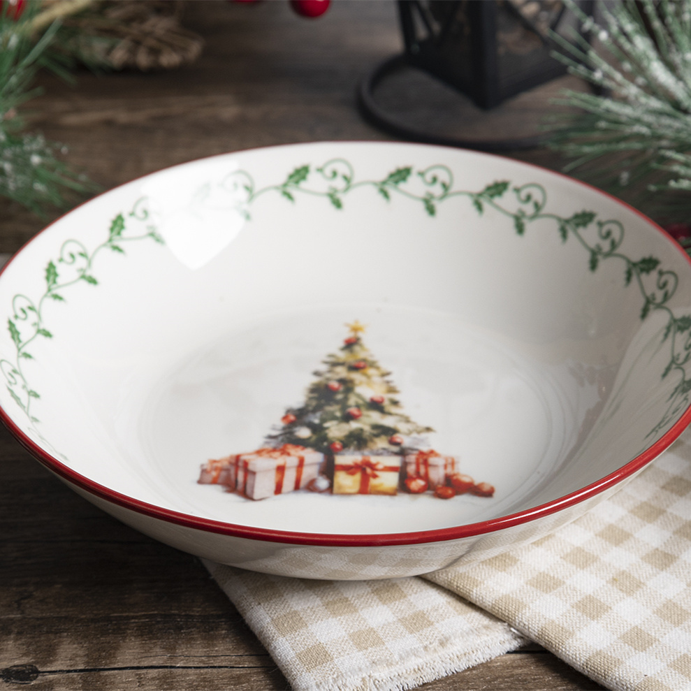 Happy Go PORCELAIN 20CM SOUP PLATE WITH CHRISTMAS DECAL DESIGN
