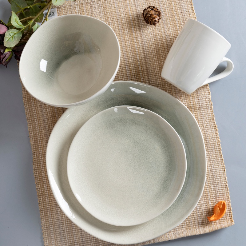 16-Piece Stoneware Dinner Set, Crackle Glaze with Half-Dipped Color Design, Handmade Tableware