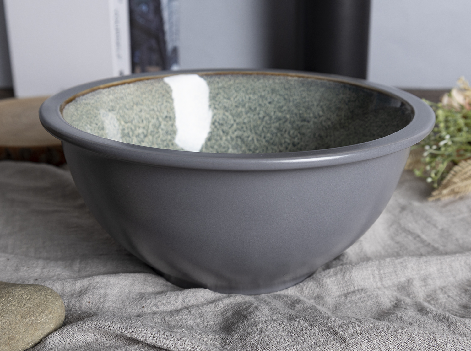 Happy Go 24.5cm/81oz/2300ml Stoneware Bowl Inner Reactive Glaze Outside Color Glaze