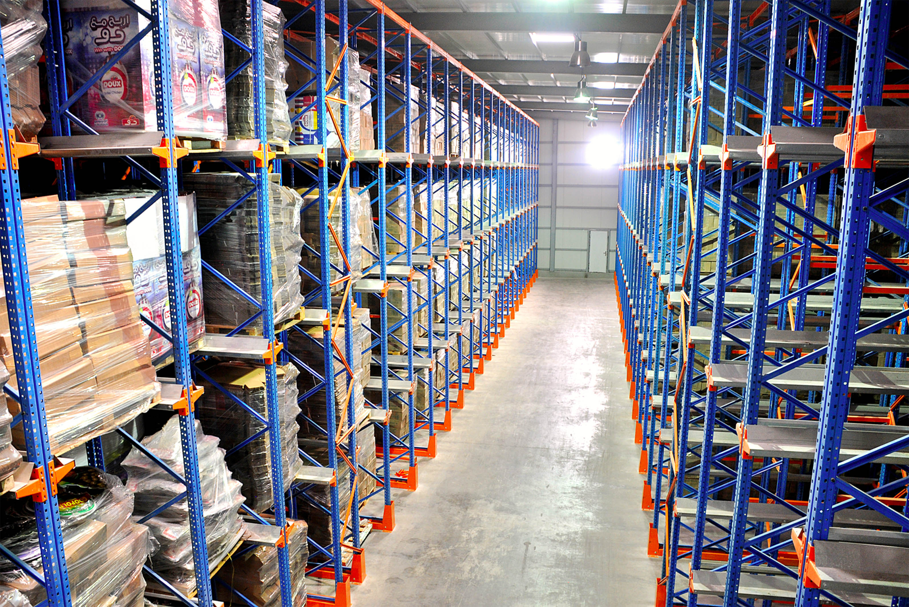 Satong through type storage rack