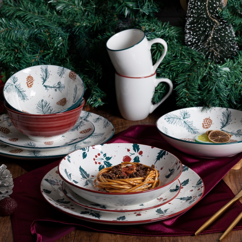 Christmas Pinecone Printed Plates Set, 26.5cm Dinner Plate & 19.4cm Salad Plate