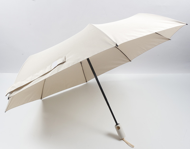 Super waterproof auto open/close three folding umbrella