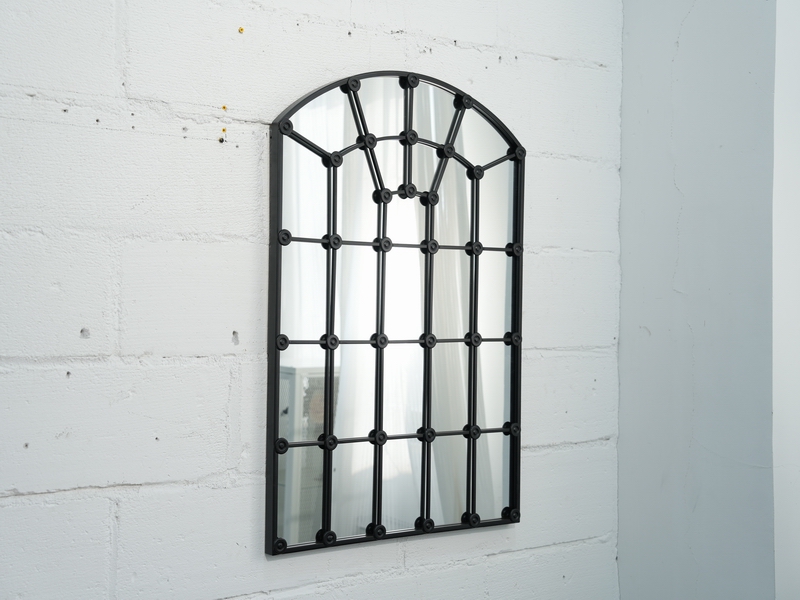 Black Metal Arched Grid Wall-mounted Mirror wall mirror
