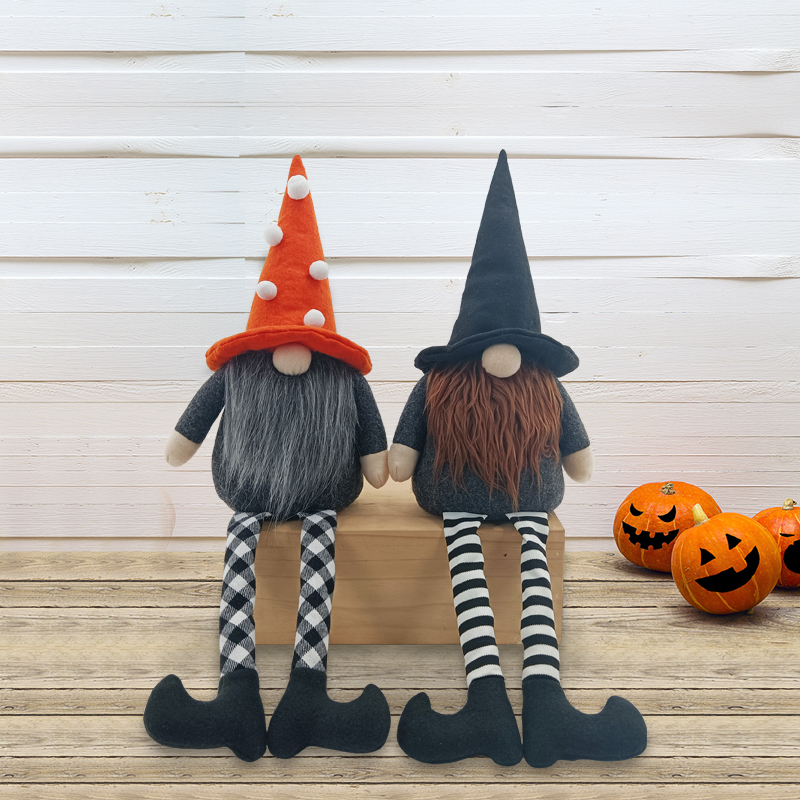 19'' Halloween Gnomes Sitting