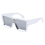New design luxury trendy sun glasses