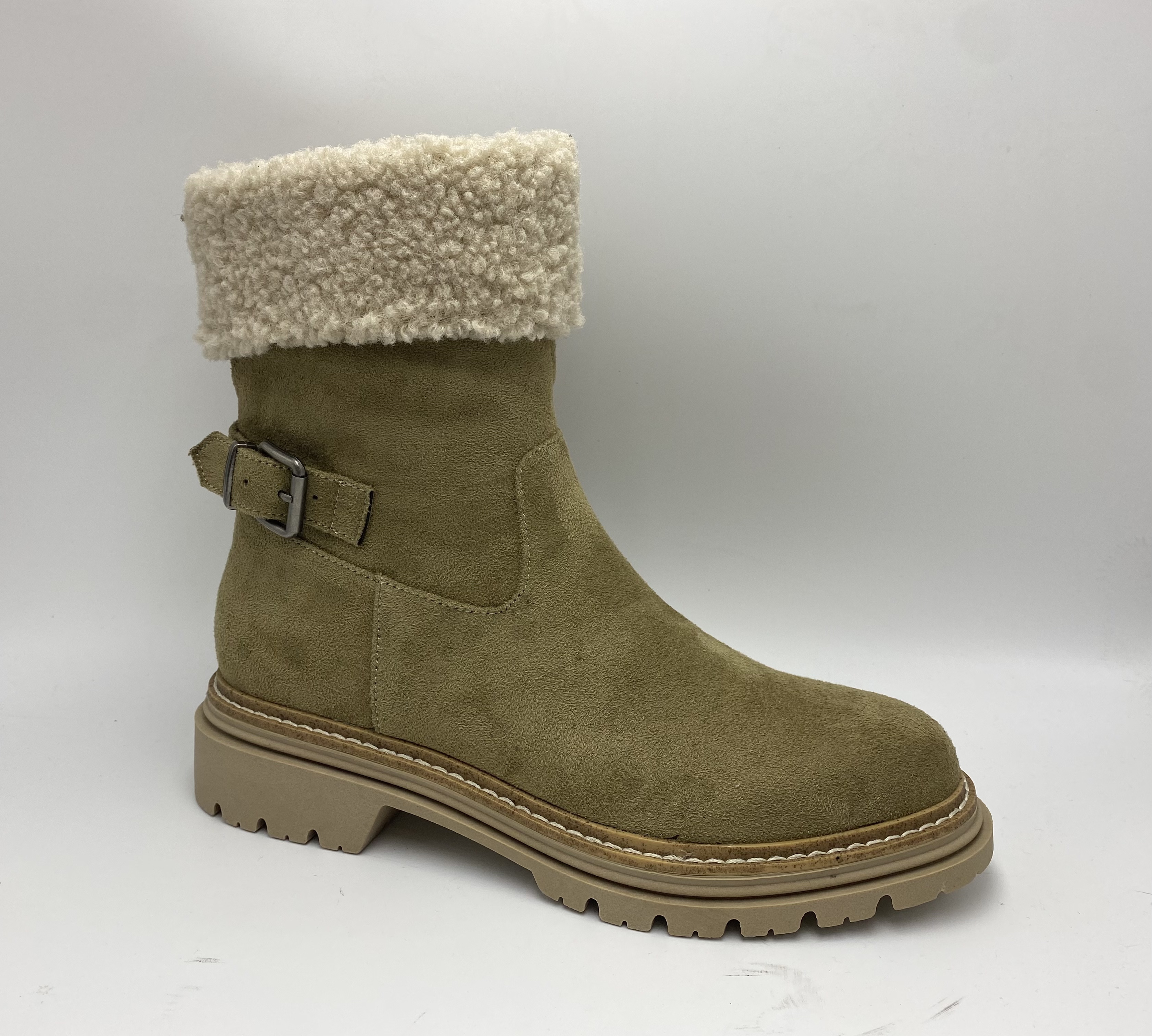 Ladies' shoes