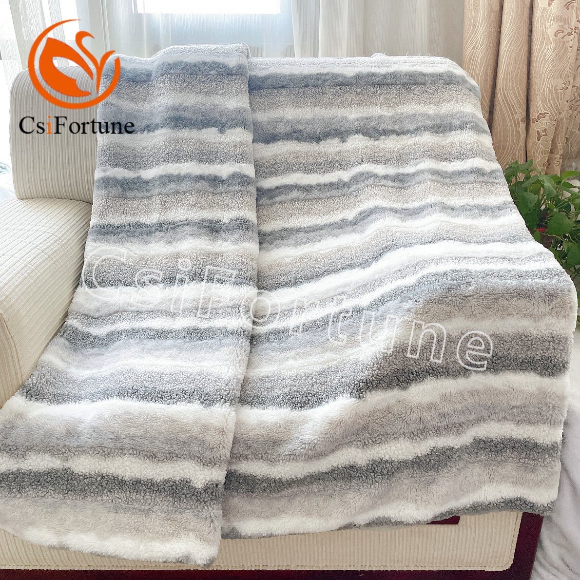 Printed Teddy Fur Reversible Blanket
