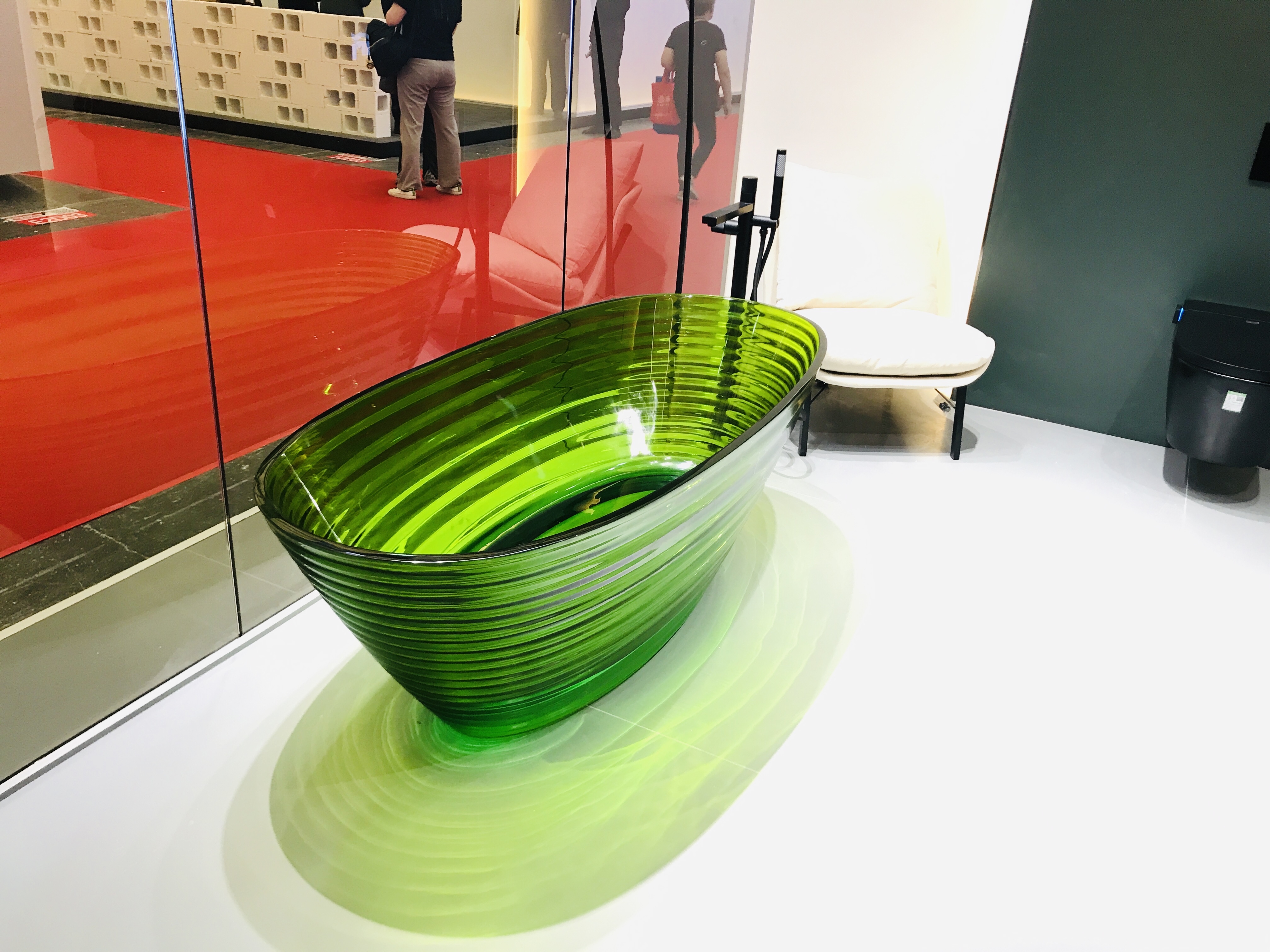 Bathtub