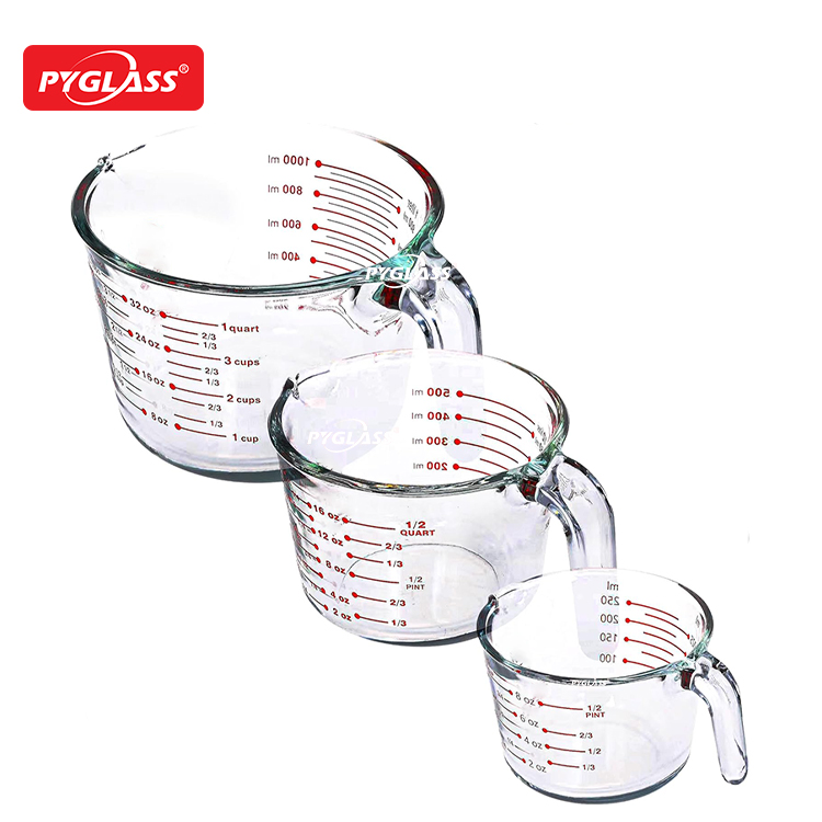 glass measuring cup