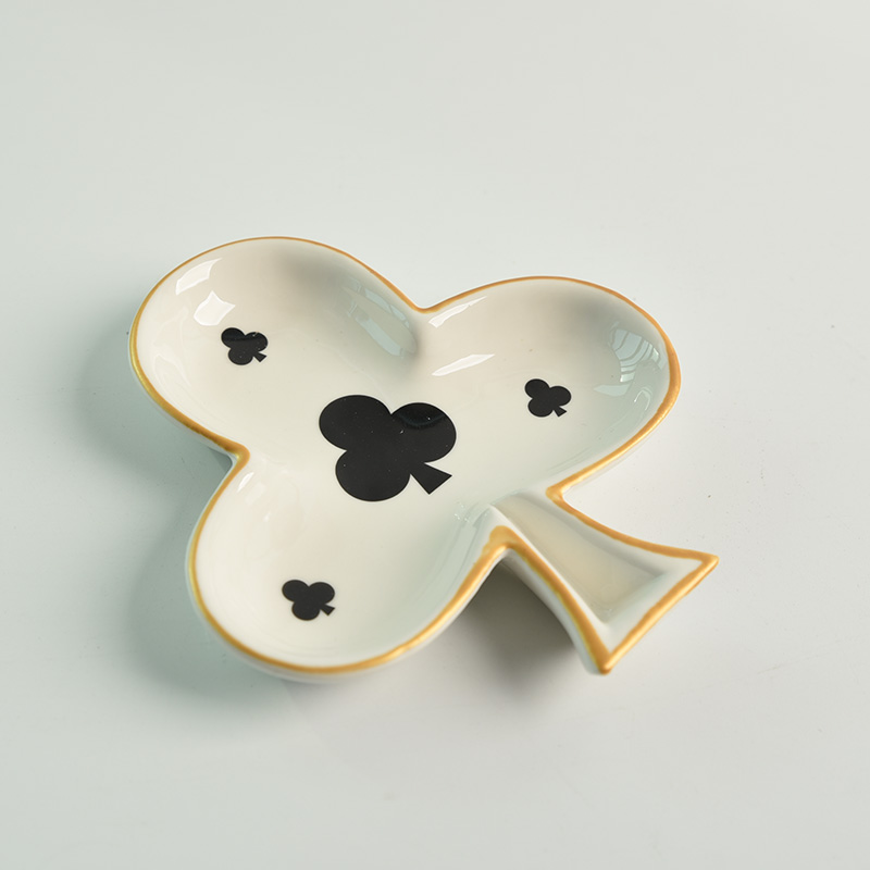 Ceramic tray
