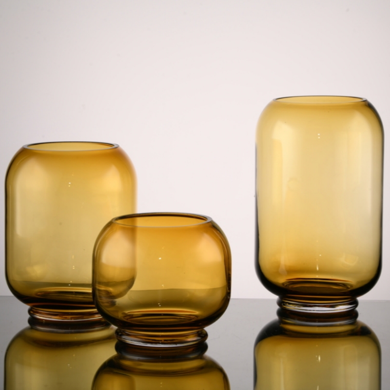 Candle holder