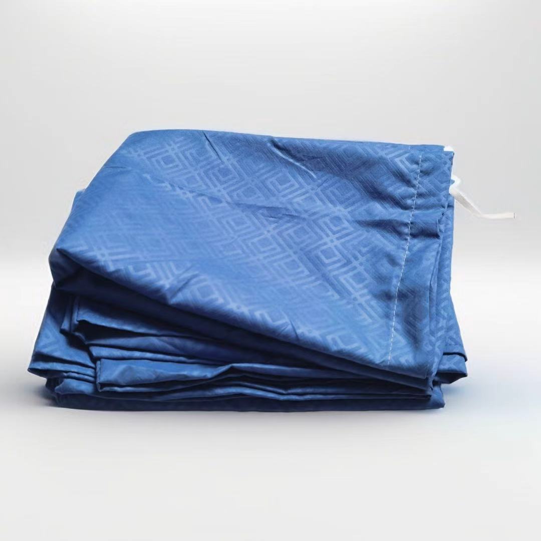 Polyester Embossing Bed Set