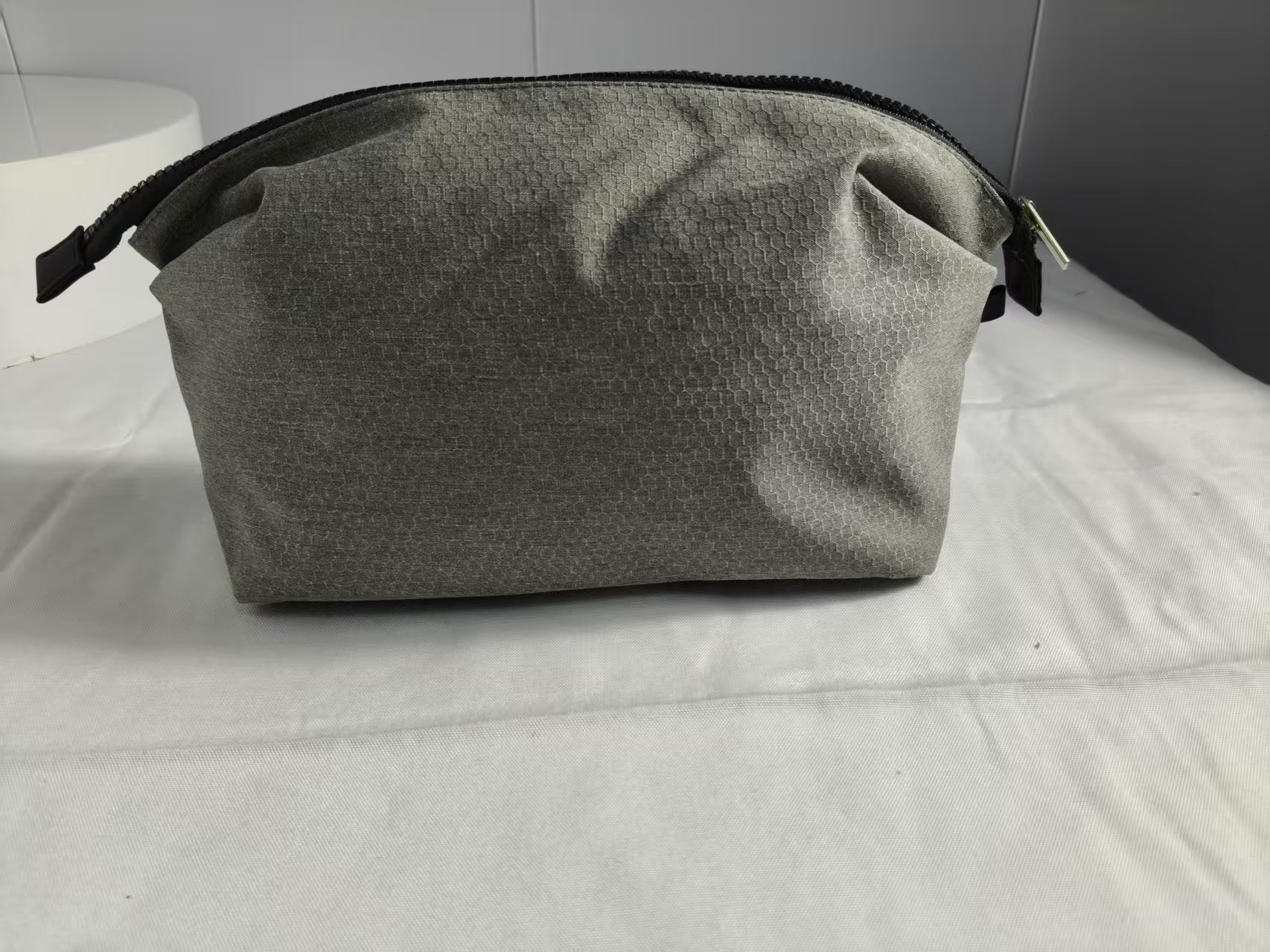 Cosmetic bag