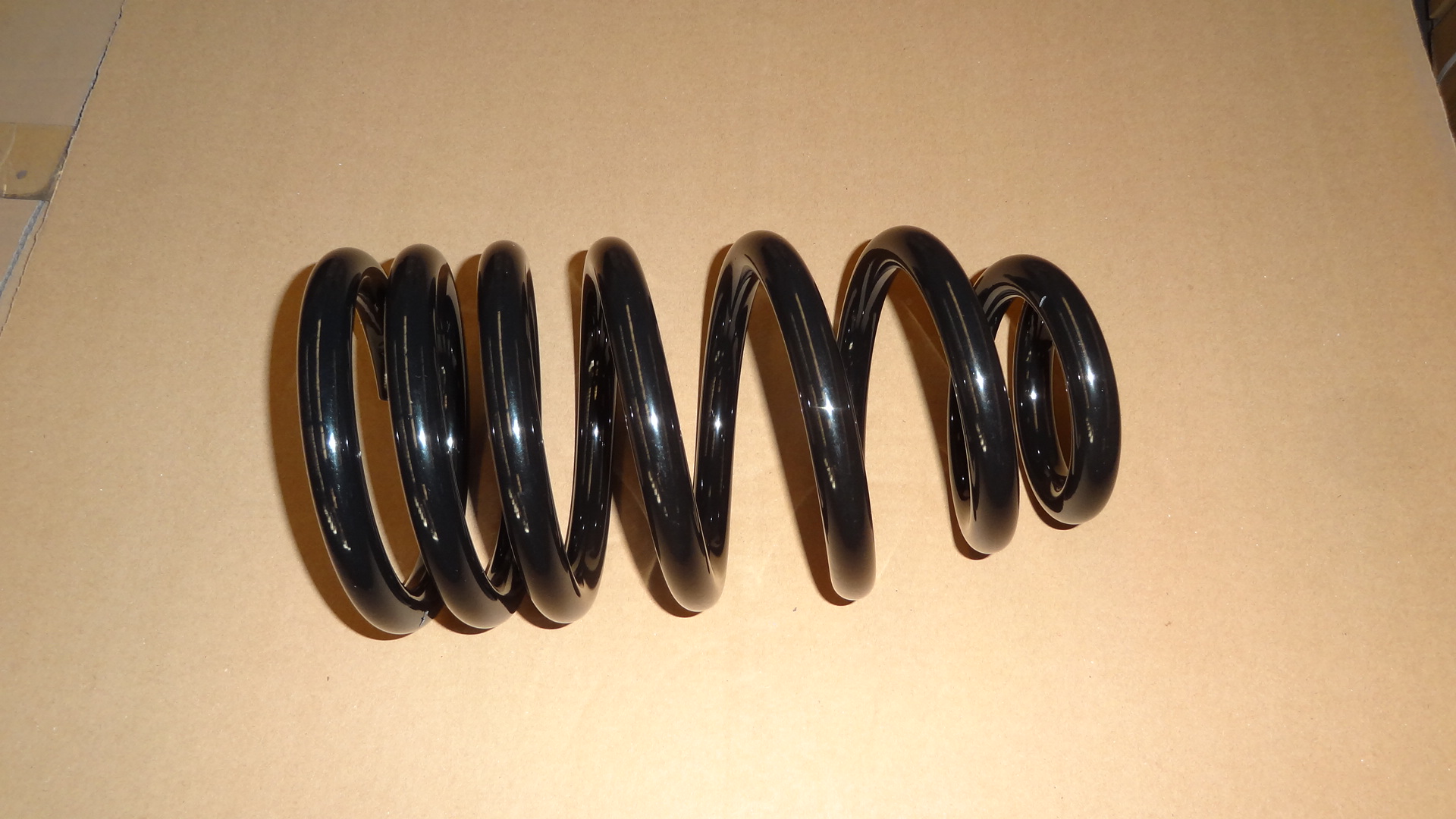 ZGHT AUTO SPRING 55100-4H100 Hyundai H1 Van 2008/02- Suspension Spring
