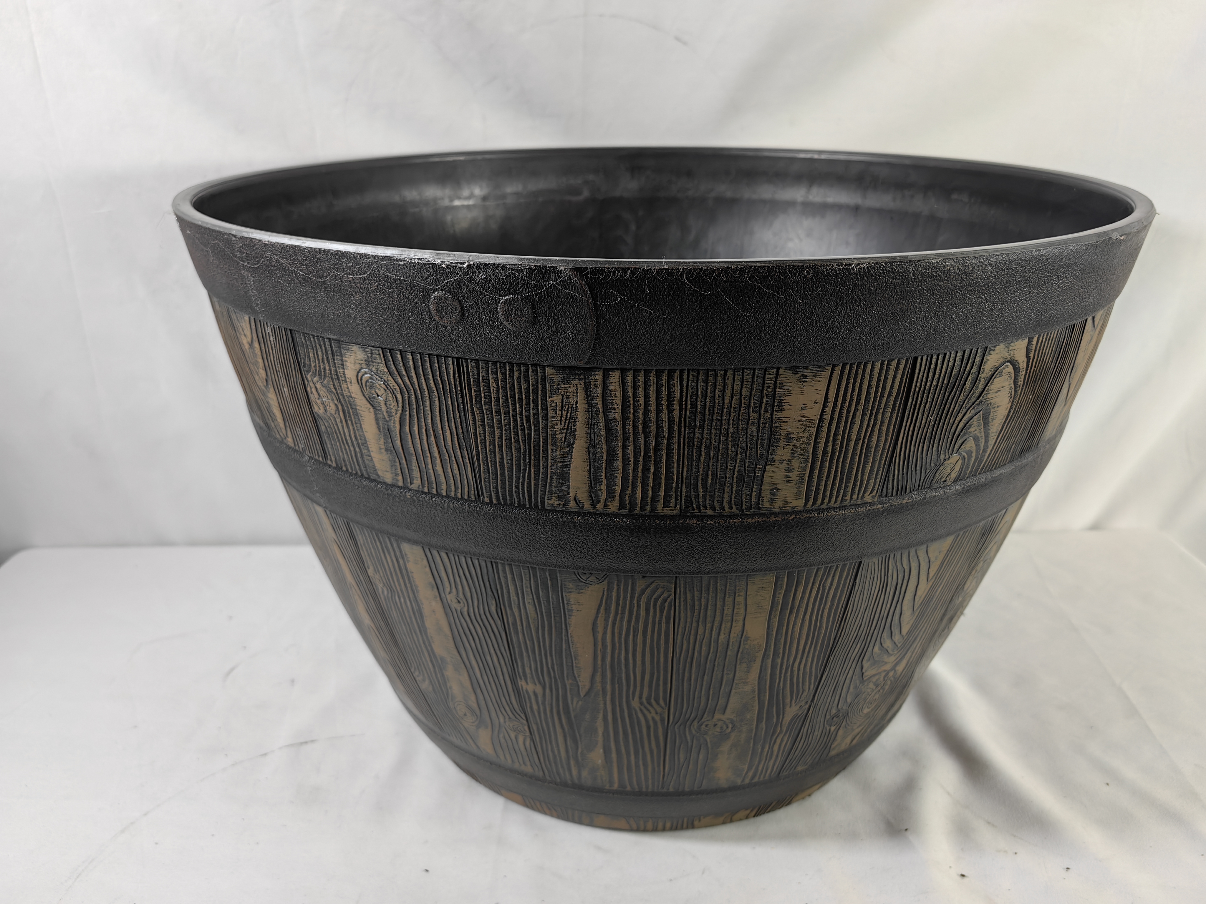 Plastic planter