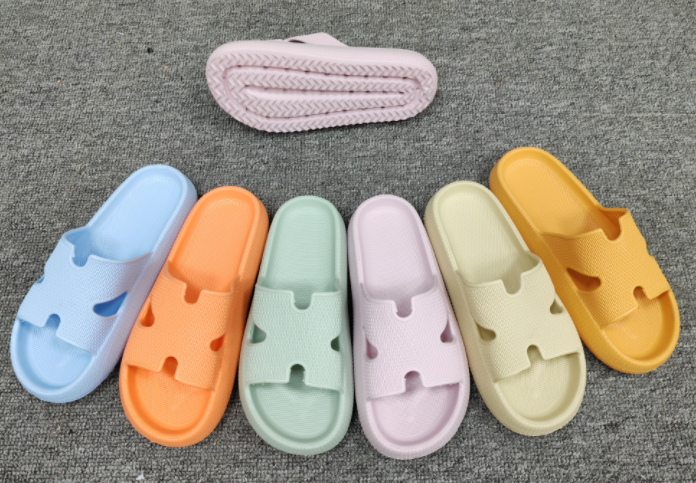 Slippers EVA slippers slip-on slippers ,woman slippers