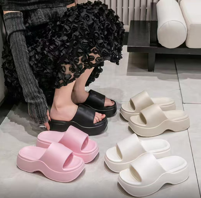 SLIPPERS EVA slippers Thick-soled slippers Woman slippers
