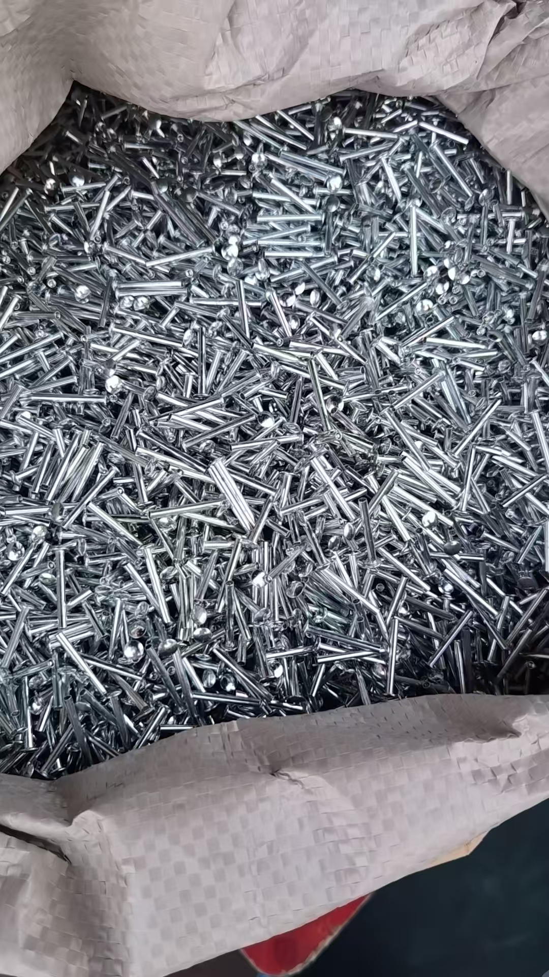 Rivet