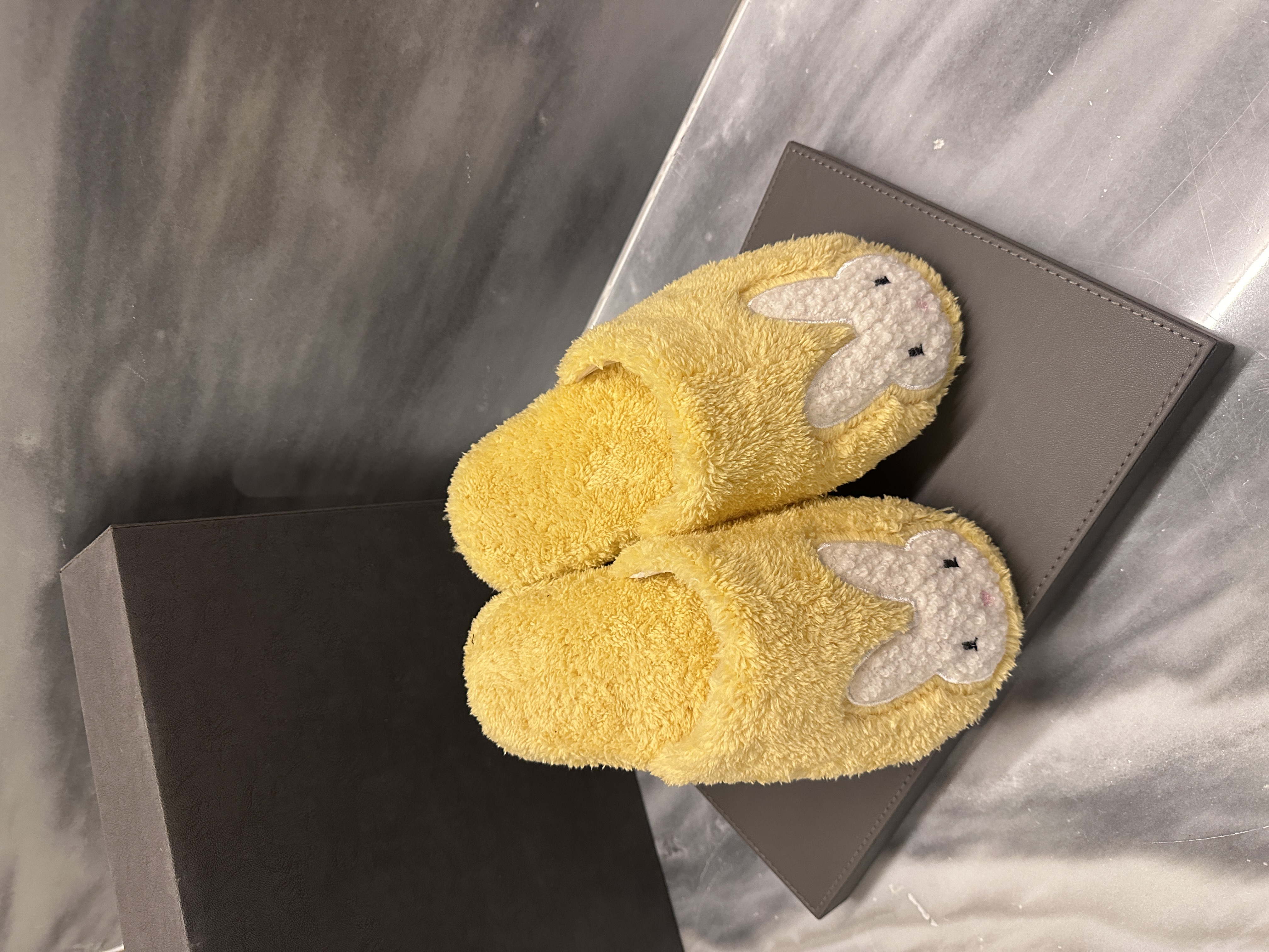 Da Fu Lai Home Furnishing Slippers, fabric slippers