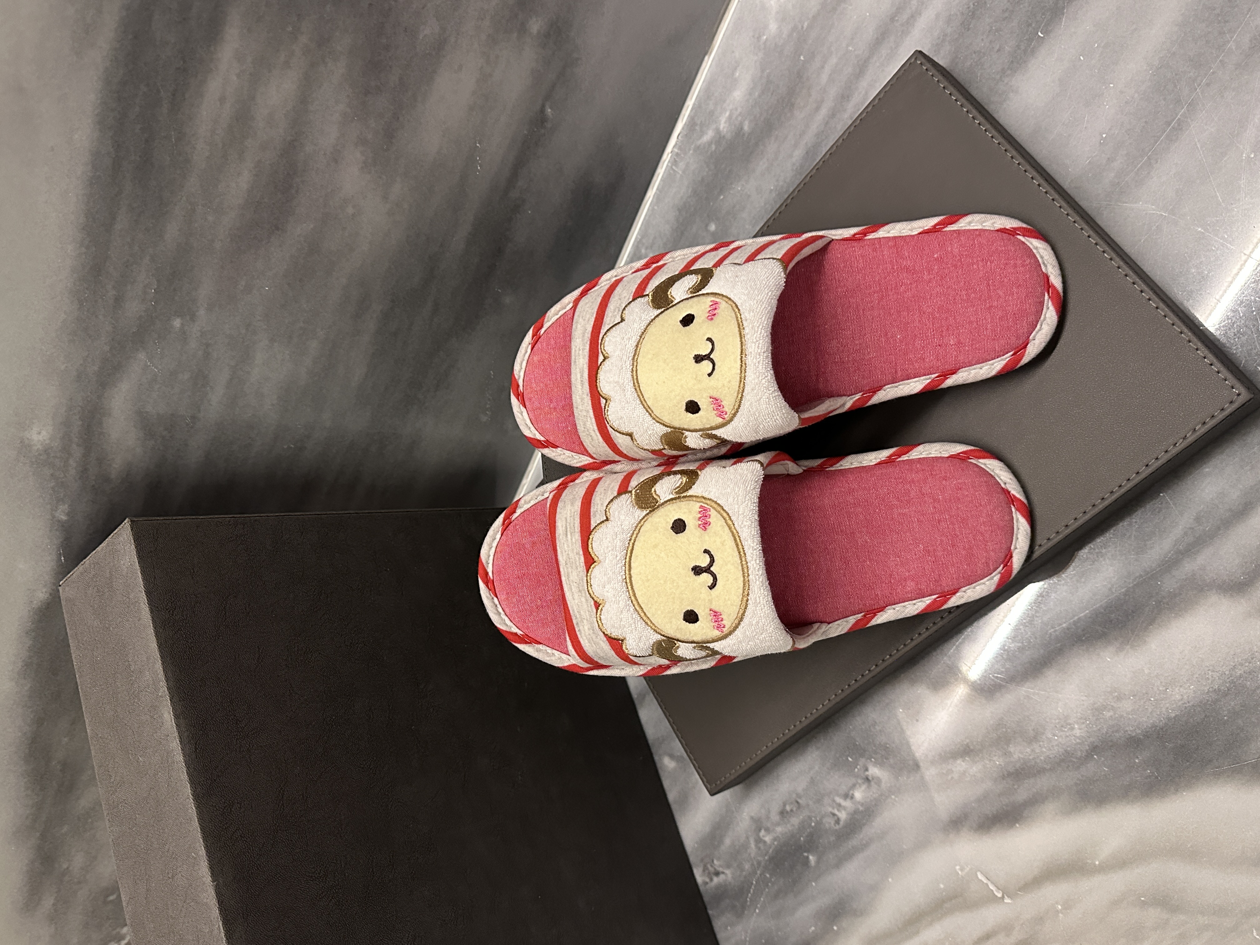 Da Fu Lai Home Furnishing Slippers, fabric slippers