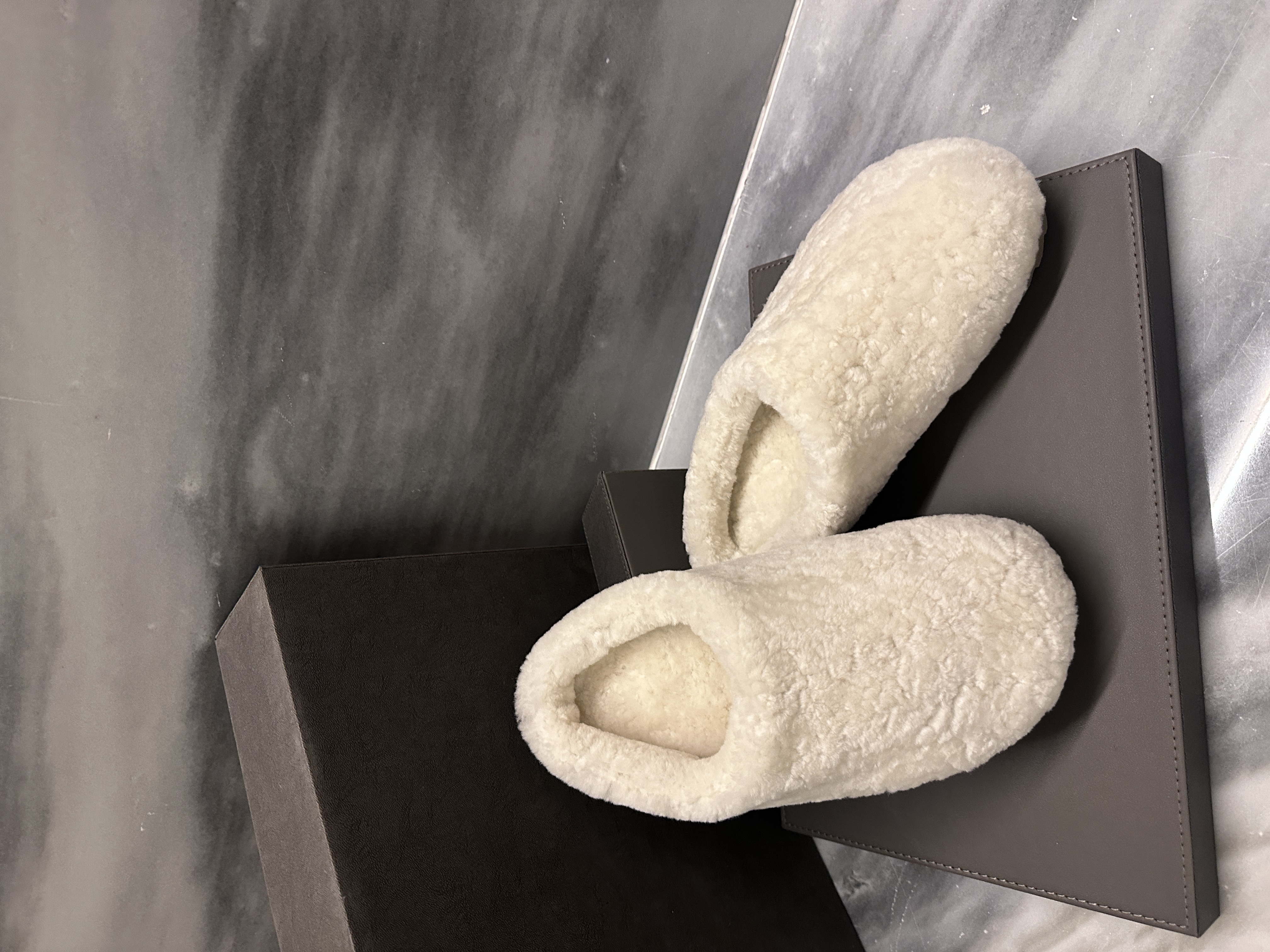 Da Fu Lai Home Furnishing Slippers, fabric slippers