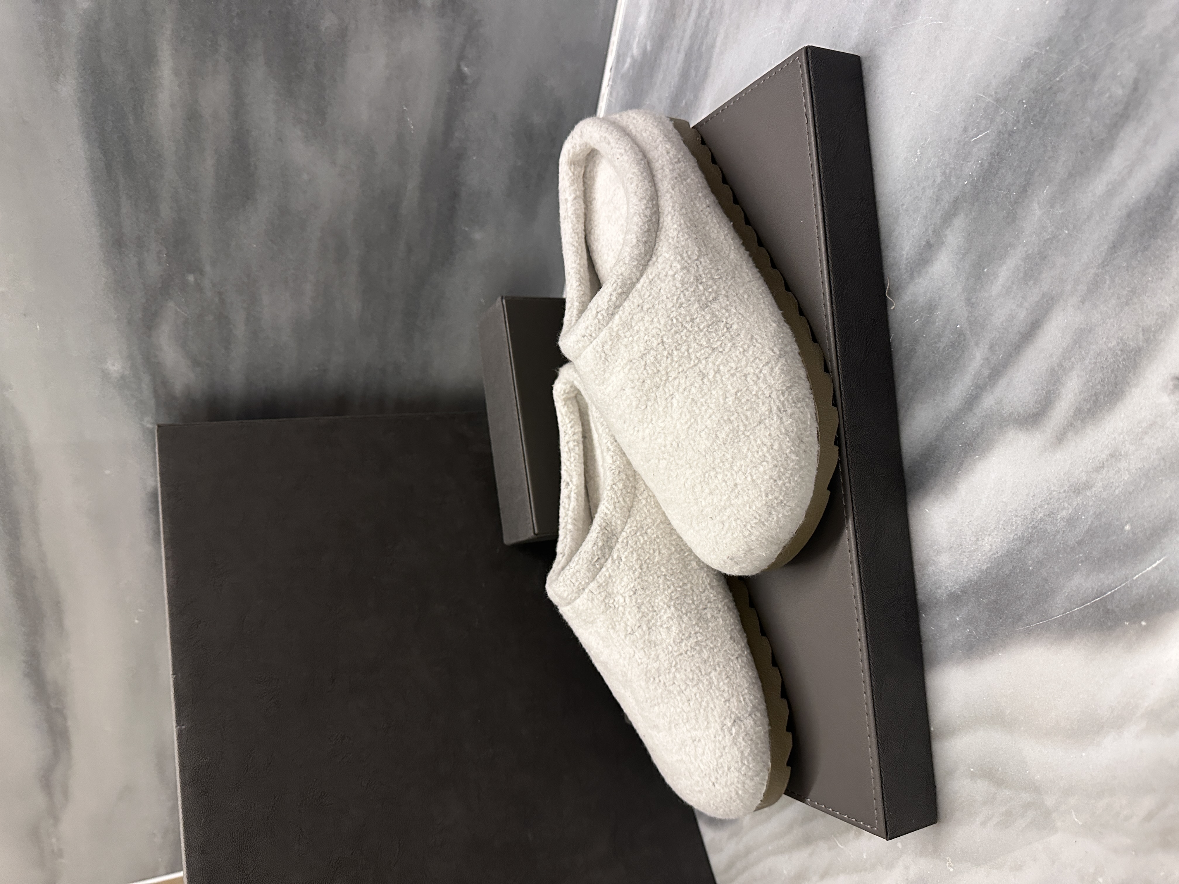 Da Fu Lai Home Furnishing Slippers, fabric slippers