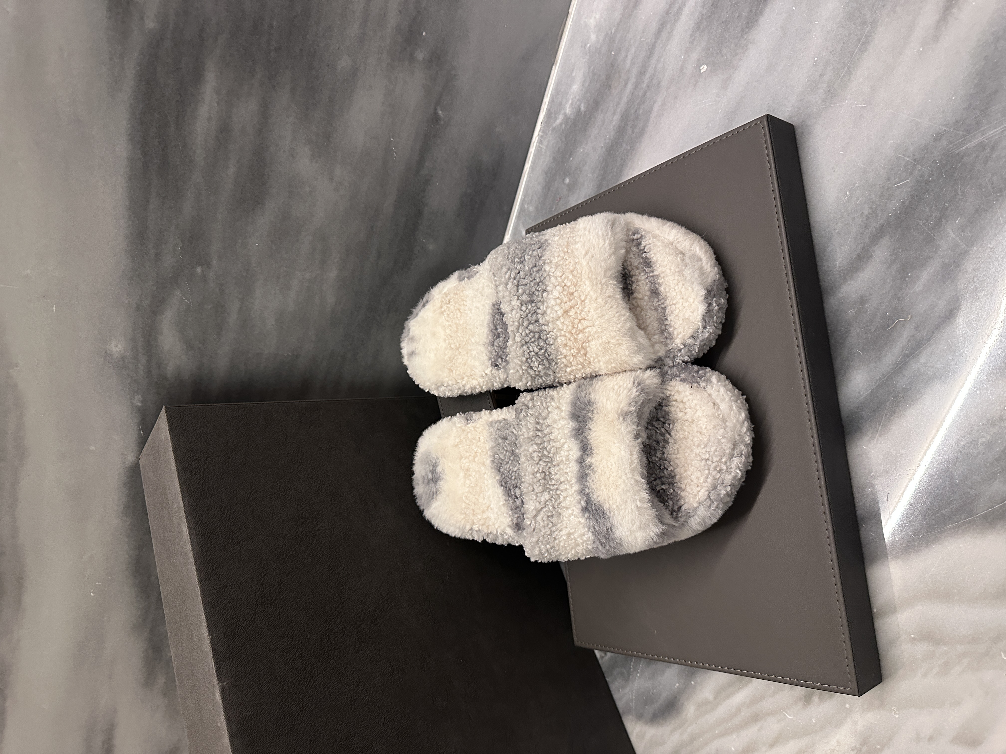 Da Fu Lai Home Furnishing Slippers, fabric slippers