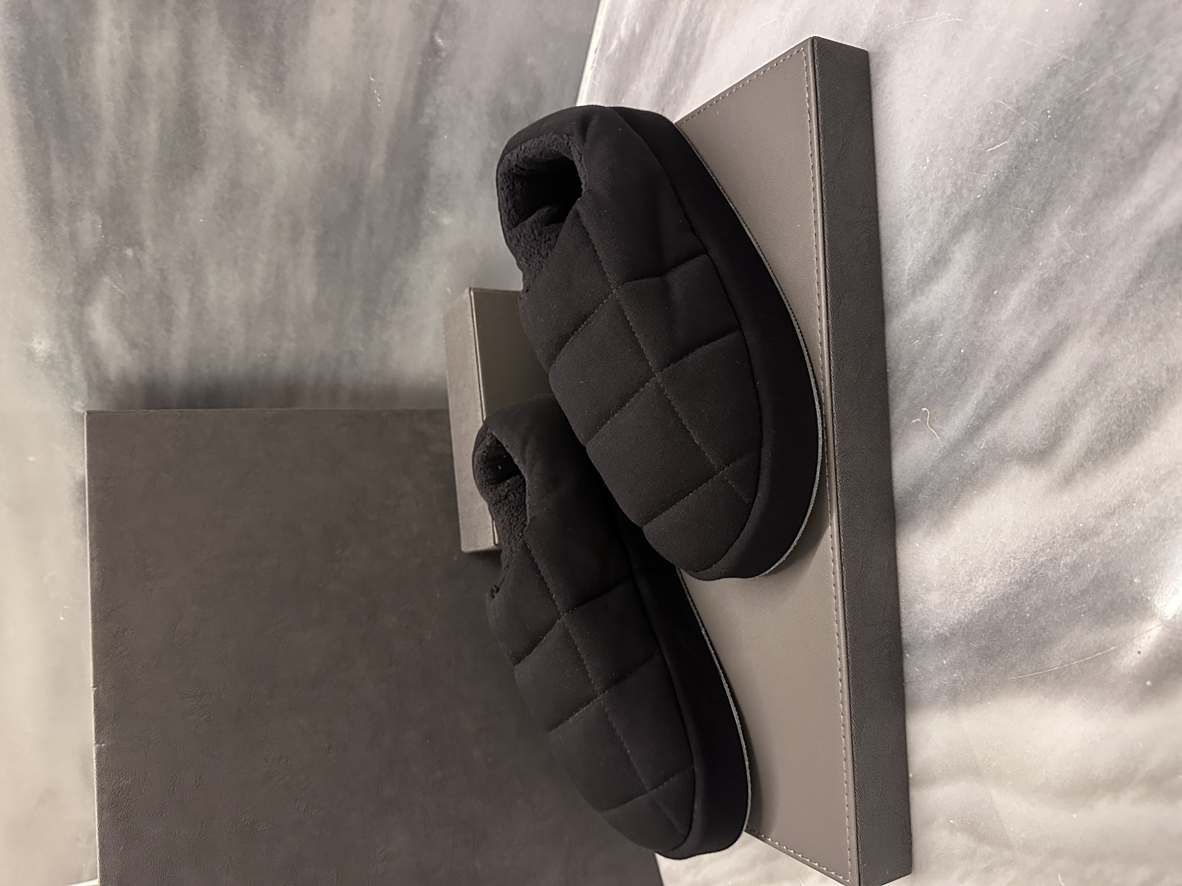Da Fu Lai Home Furnishing Slippers, fabric slippers