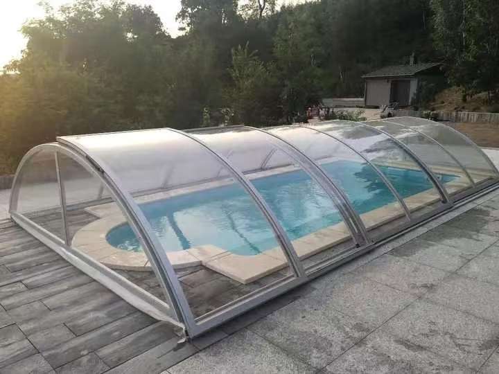 Mobile Pool Cover
