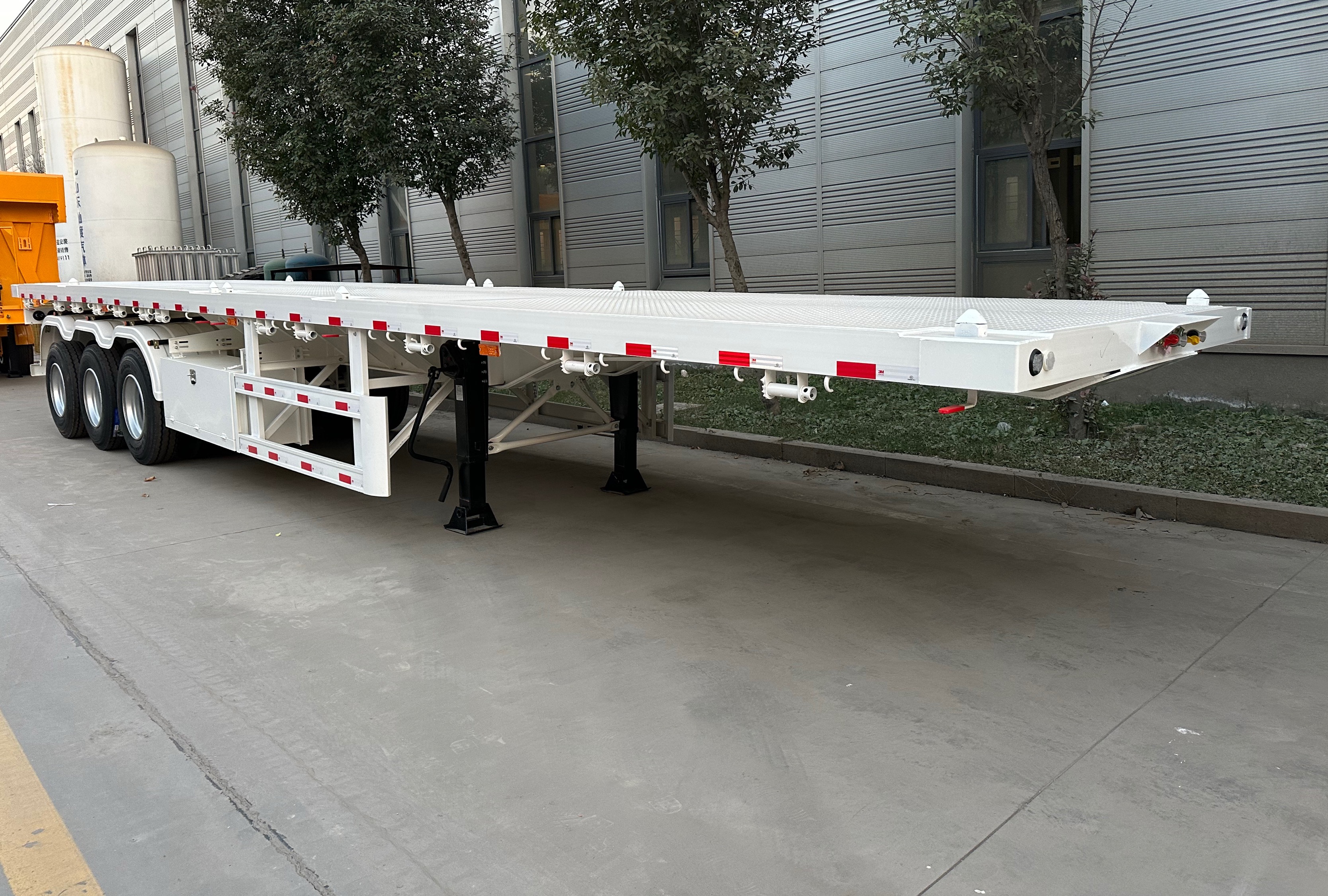 Flatbed Semi Trailer
