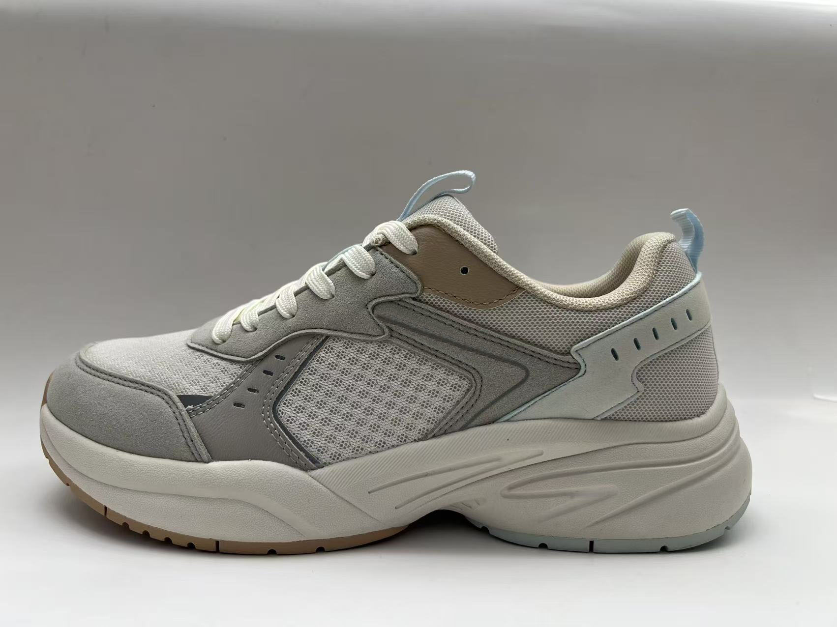 Casual shoes