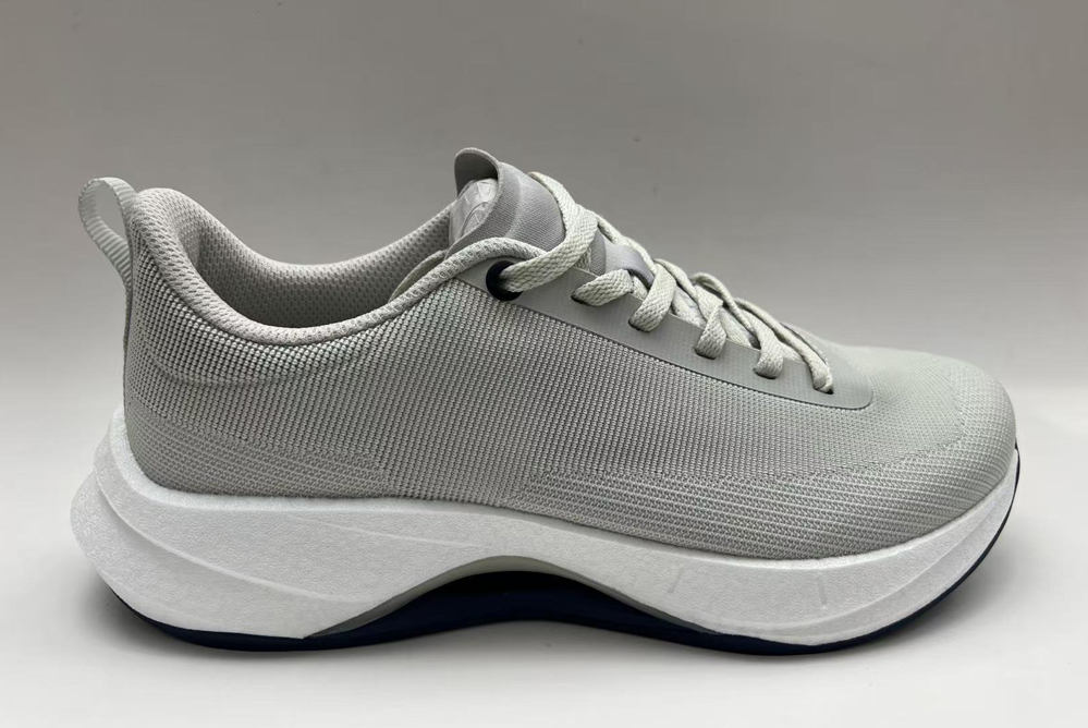 Casual shoes
