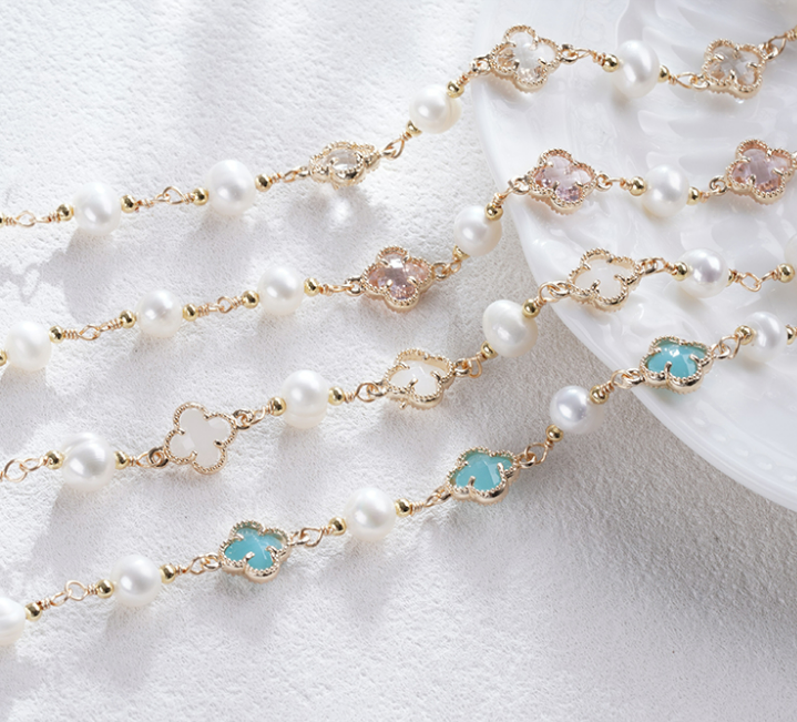 Lucky Four-Leaf Clover Pearl Bracelet