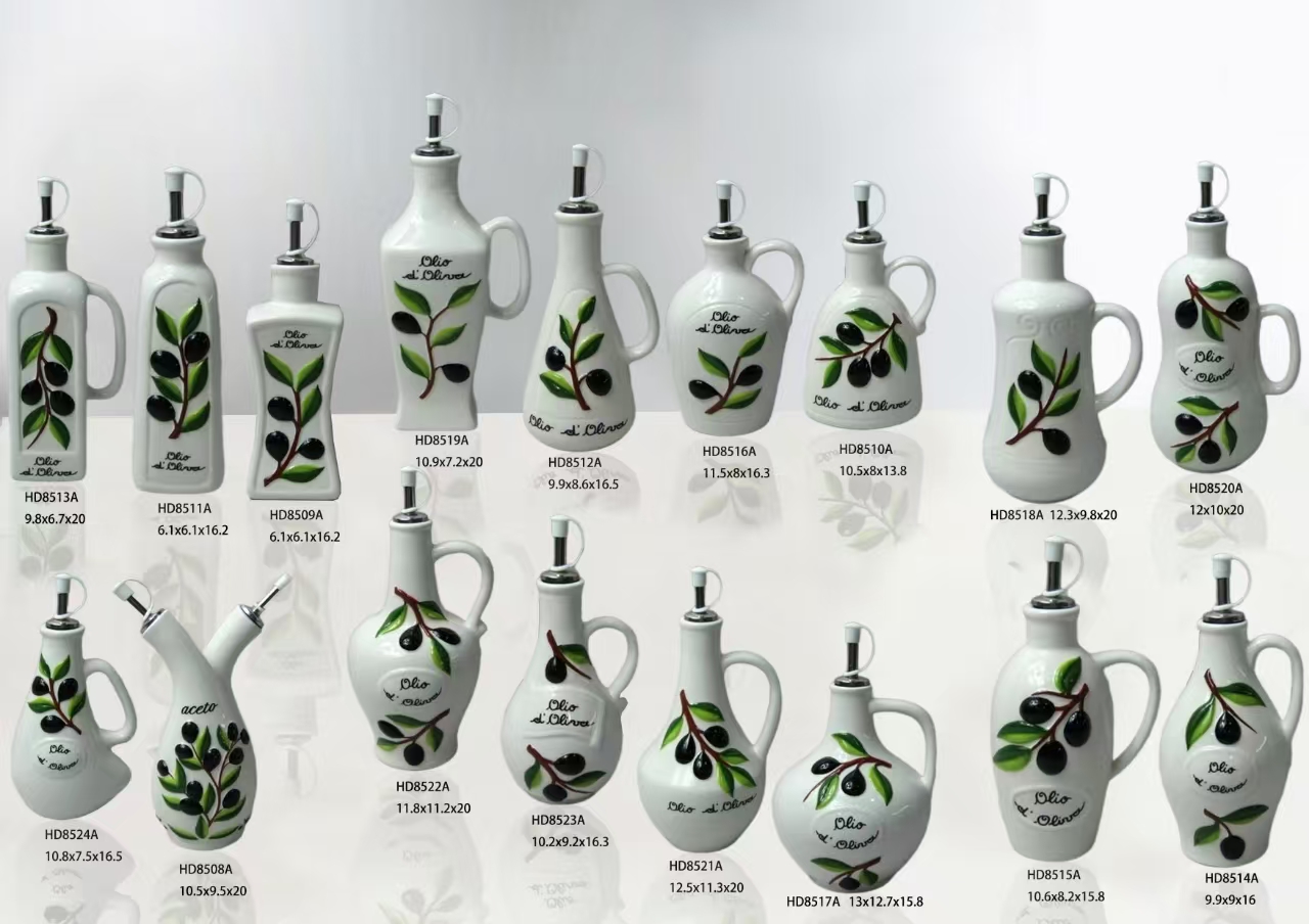 Gifts, ceramics, home decor items, decorative piece