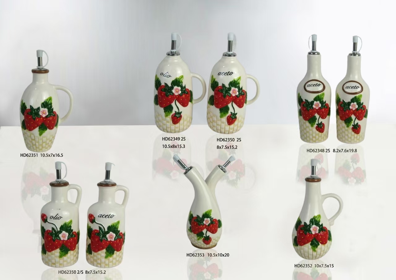 Gifts, ceramics, home decor items, decorative piece