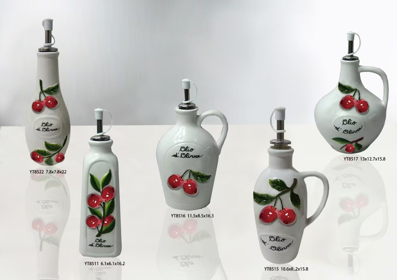 Gifts, ceramics, home decor items, decorative piece